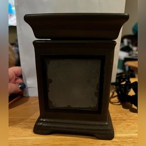 Scentsy magnetic gallery picture frame brown wax warmer.